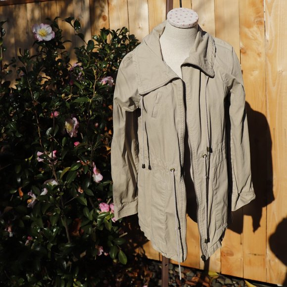 Forever 21 Anorak Style Coat - Picture 7 of 7